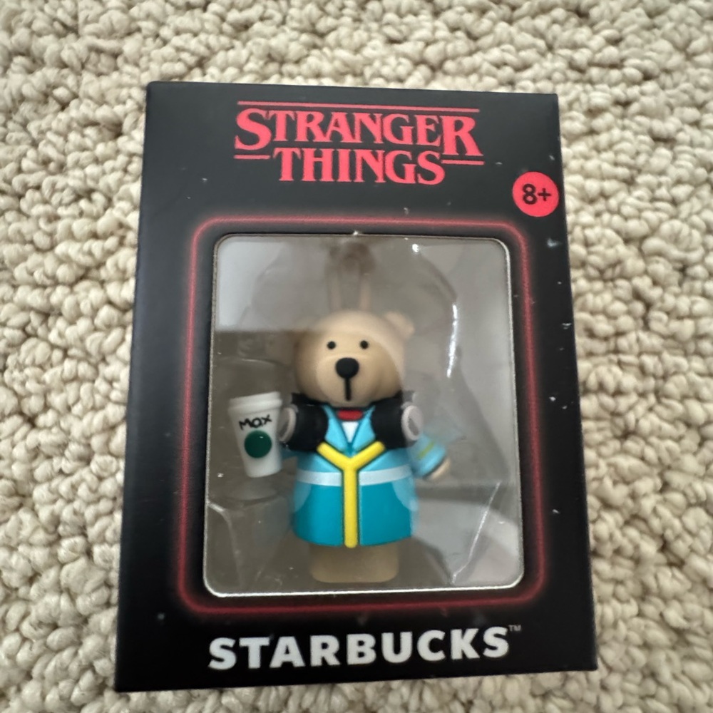 Stranger Things Max Bearista